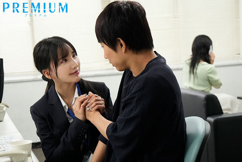 Em sale BĐS xinh đẹp cho khách nện để chốt đơn Karen Yuzuriha